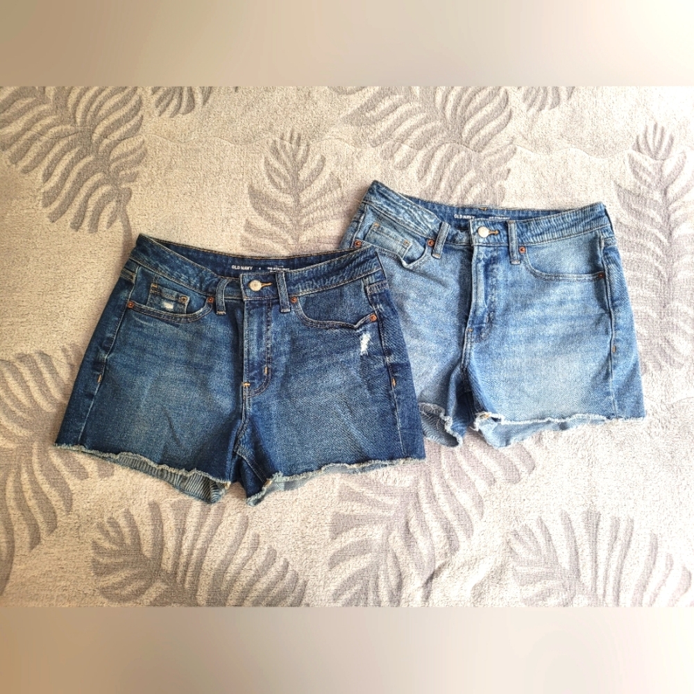 Old Navy High Rise OG Straight Jean Shorts Size 4